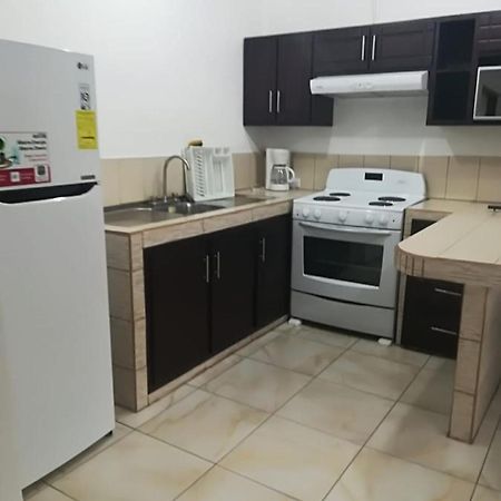 Apartamento Lopez Y Azofeifa Portete Bagian luar foto